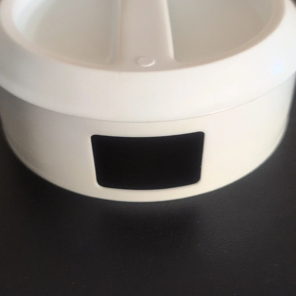 Vintage Rubbermaid 1 1/2 Quart Pitcher - Picture 10 of 11